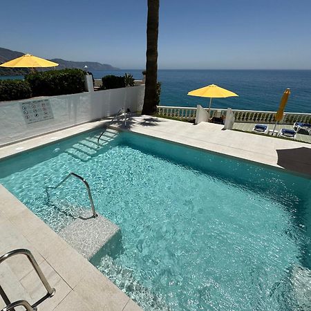 Hotel Paraiso Del Mar Nerja Kültér fotó