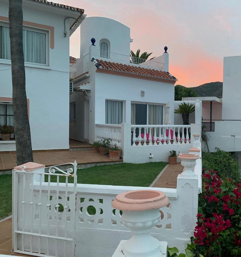 Hotel Paraiso Del Mar Nerja Kültér fotó