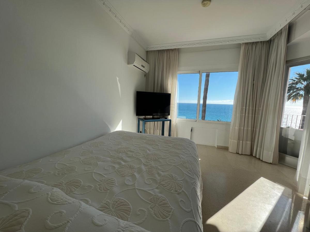 Hotel Paraiso Del Mar Nerja Kültér fotó