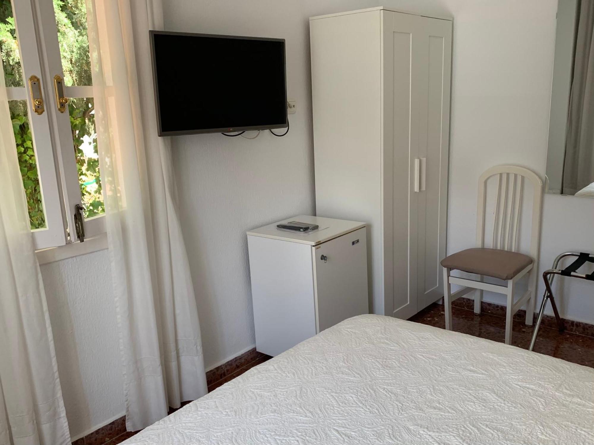 Hotel Paraiso Del Mar Nerja Szoba fotó
