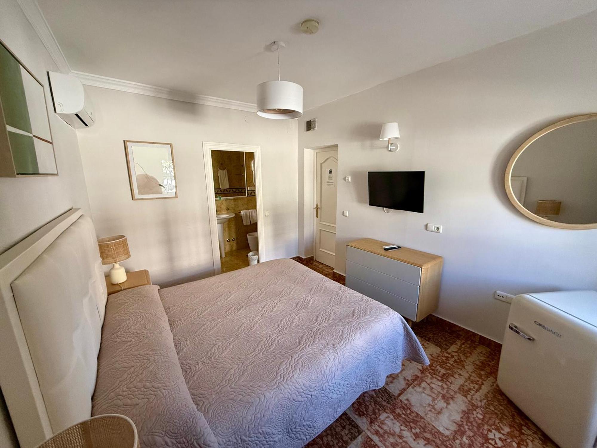 Hotel Paraiso Del Mar Nerja Szoba fotó