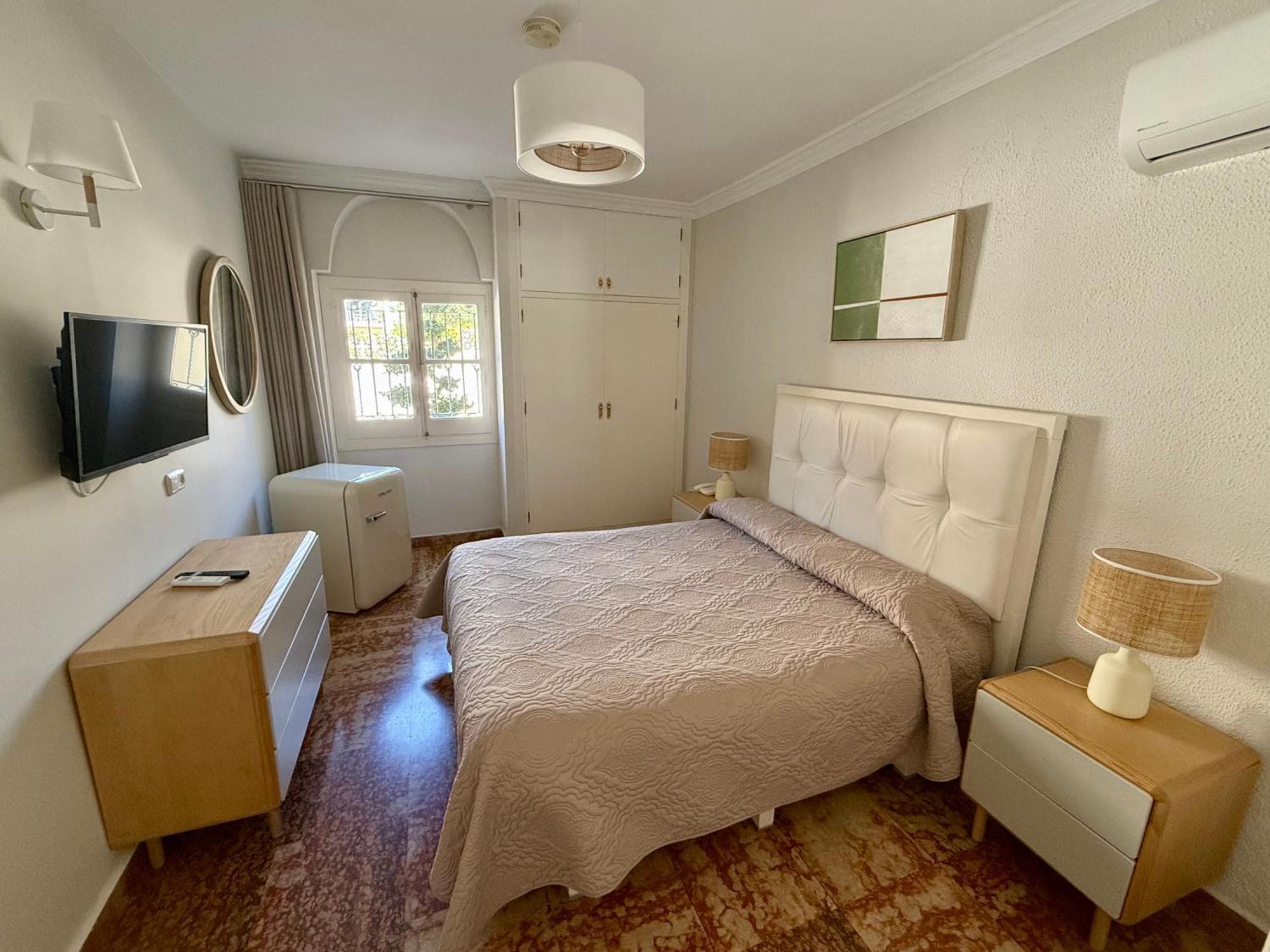 Hotel Paraiso Del Mar Nerja Szoba fotó